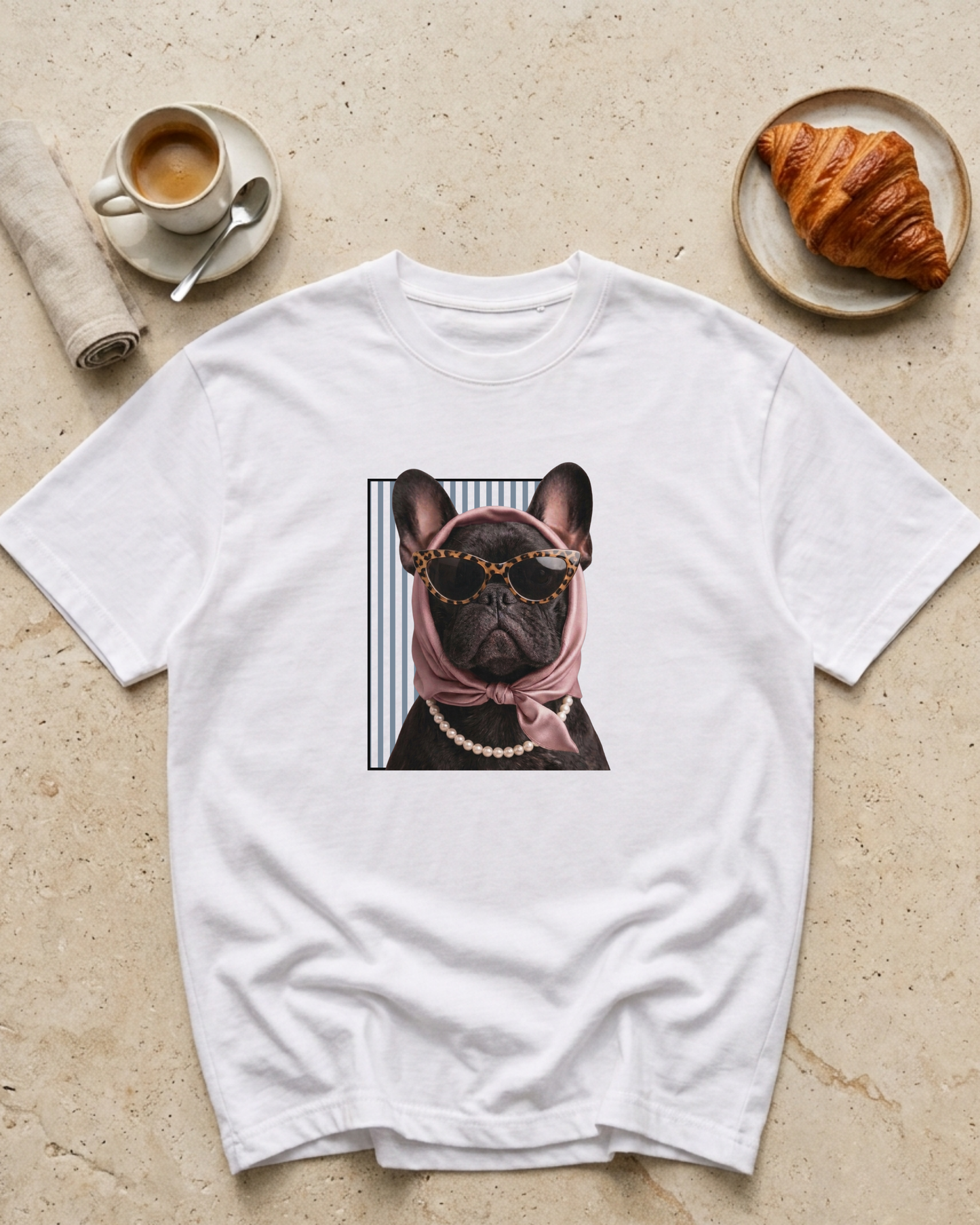 Camiseta Blanca - Frenchie Pink Scarf